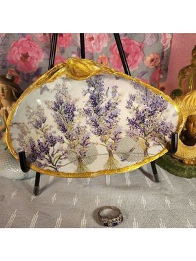 DECOUPAGE CLAM SHELL LAVENDER CLAM TRINKET DISH